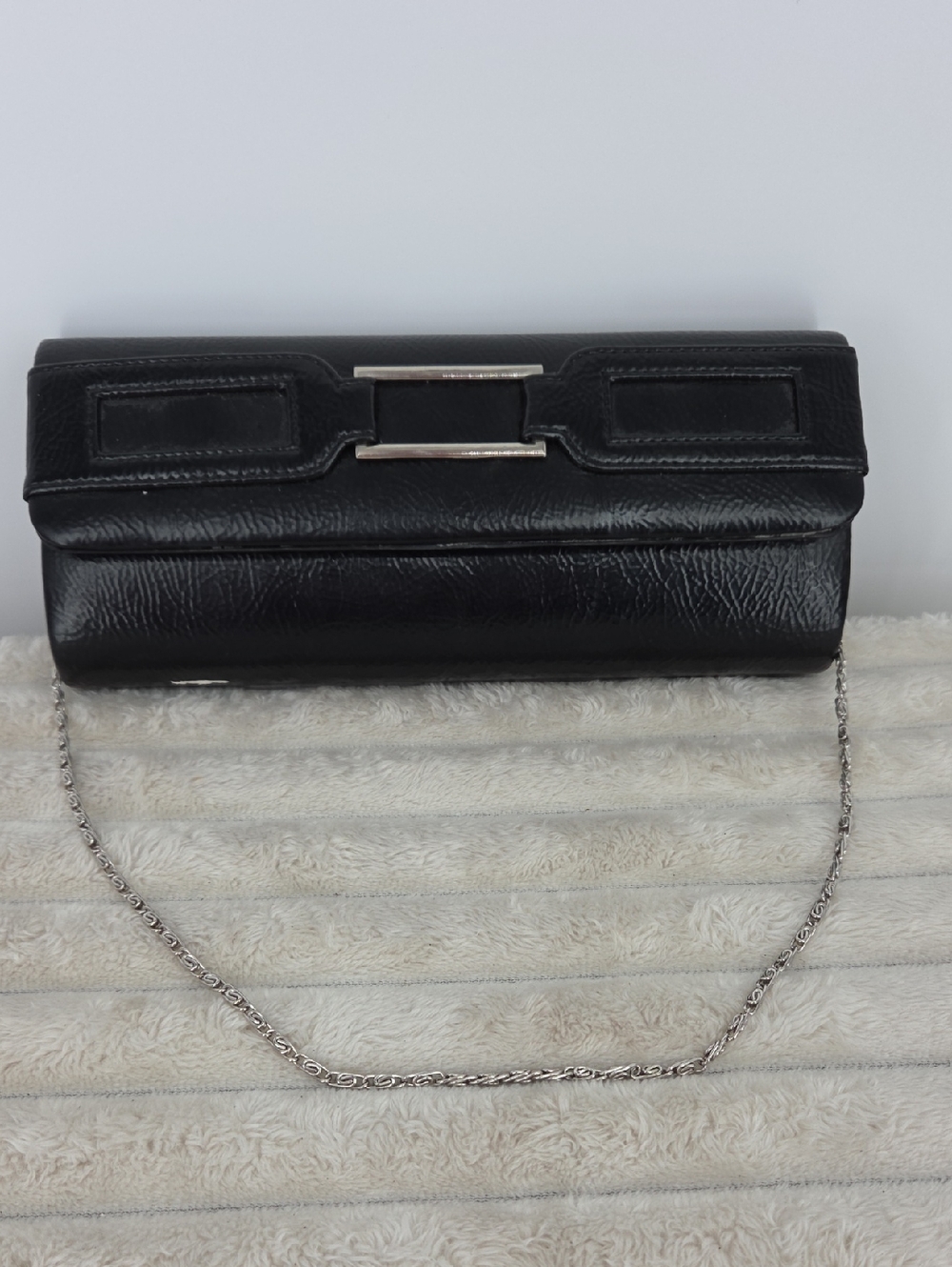 Bijoux Terner Black Clutch with Silver Chain